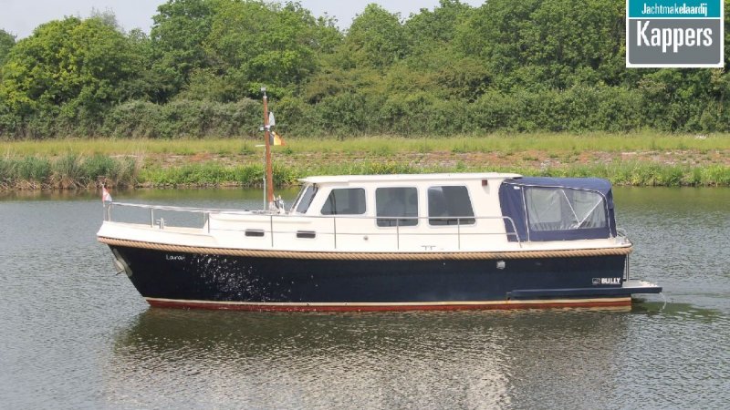 Bully 960 OK, Motoryacht for sale by Jachtmakelaardij Kappers