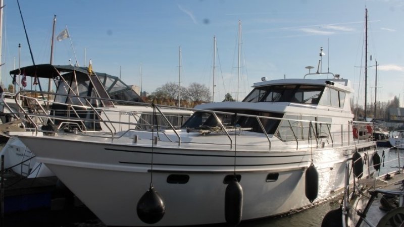 Valk Falcon Super 45, Motor Yacht for sale by Jachtmakelaardij Kappers