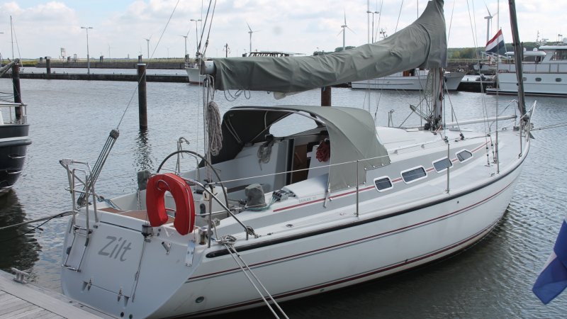 Dehler 37 Cruising, Zeiljacht for sale by Jachtmakelaardij Kappers