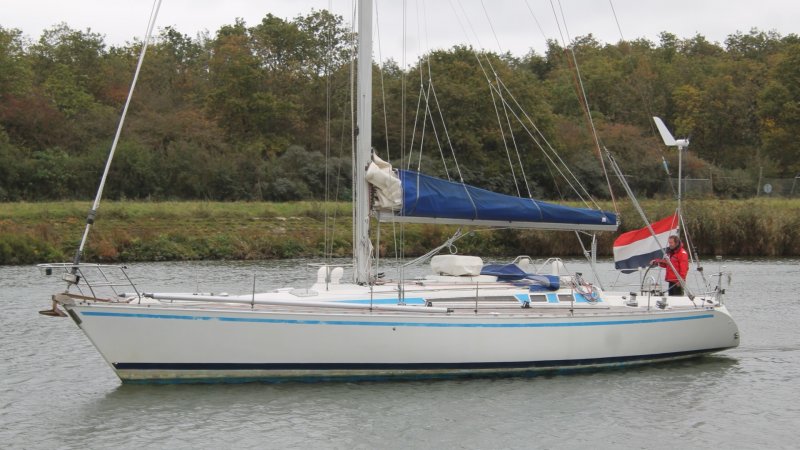 Beneteau FIRST 456, Zeiljacht for sale by Jachtmakelaardij Kappers