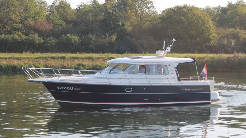 Nimbus 380 Coupe, Motor Yacht for sale by Jachtmakelaardij Kappers