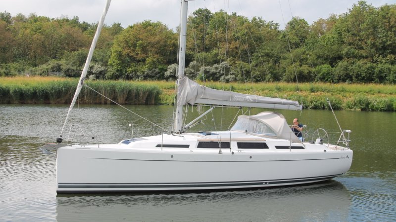 Hanse 345 (bowthruster + Electric Winch), Sailing Yacht for sale by Jachtmakelaardij Kappers