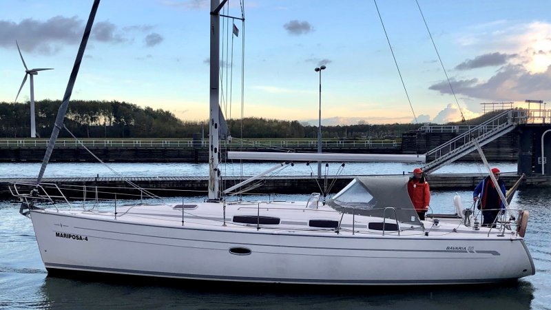 Bavaria 38 Cruiser - Holiday, Segelyacht for sale by Jachtmakelaardij Kappers