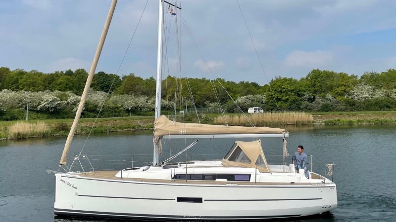 Dufour 310 Grand Large, Sailing Yacht for sale by Jachtmakelaardij Kappers