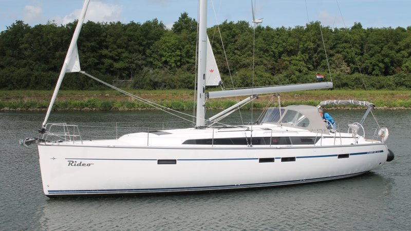 Bavaria Cruiser 46, Zeiljacht for sale by Jachtmakelaardij Kappers