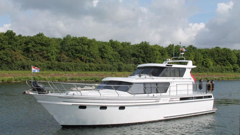 Valk Super Falcon 45 - Stuurhuis, Motor Yacht for sale by Jachtmakelaardij Kappers