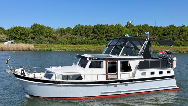 Crown Kruiser 1100 AK, Motorjacht for sale by Jachtmakelaardij Kappers