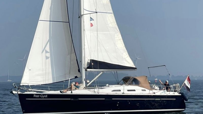 Beneteau Oceanis 393, Sailing Yacht for sale by Jachtmakelaardij Kappers