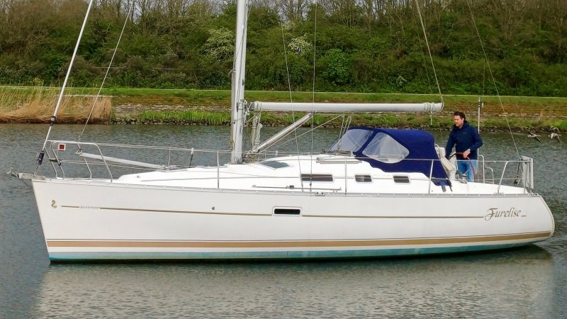 Beneteau Oceanis 323 Clipper, Sailing Yacht for sale by Jachtmakelaardij Kappers