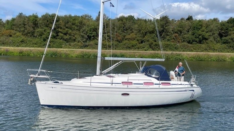 Bavaria 33 Cruiser, Zeiljacht for sale by Jachtmakelaardij Kappers
