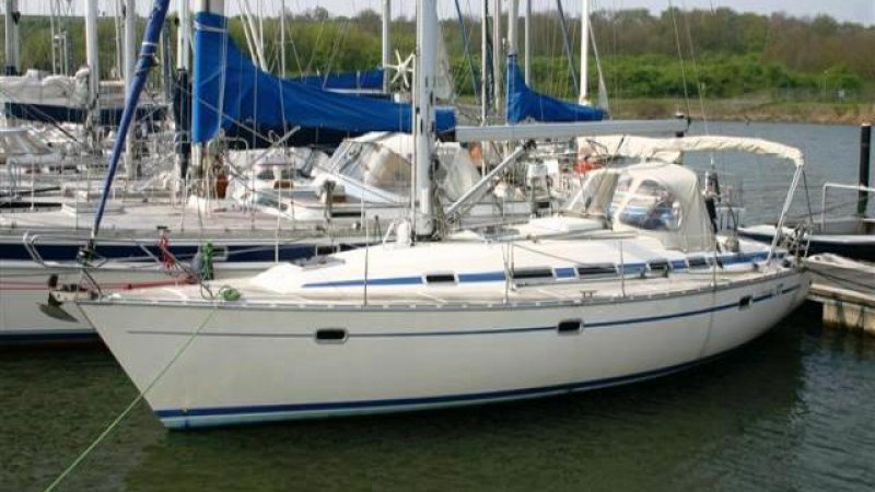 Bavaria 37, Zeiljacht for sale by Jachtmakelaardij Kappers