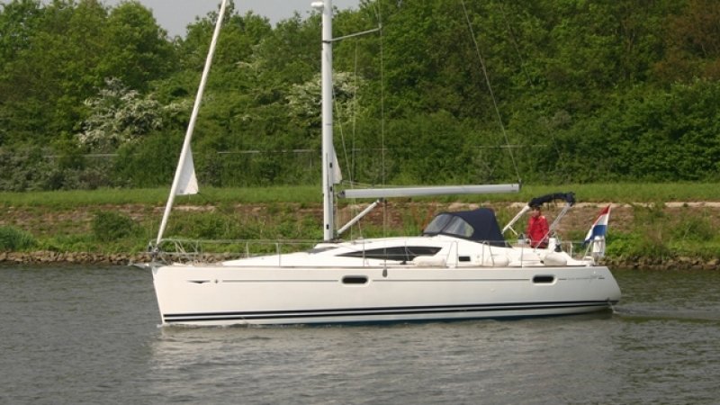 Jeanneau Sun Odyssey 39 DS, Sailing Yacht for sale by Jachtmakelaardij Kappers