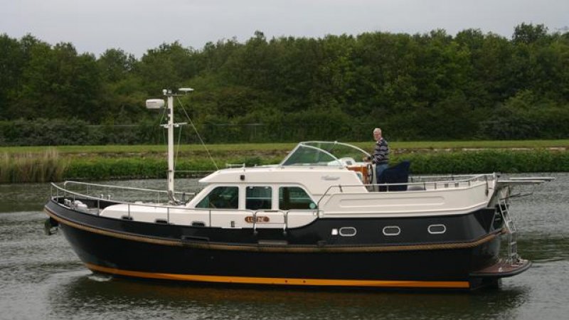 Linssen Grand Sturdy 410 AC SL, Motor Yacht for sale by Jachtmakelaardij Kappers