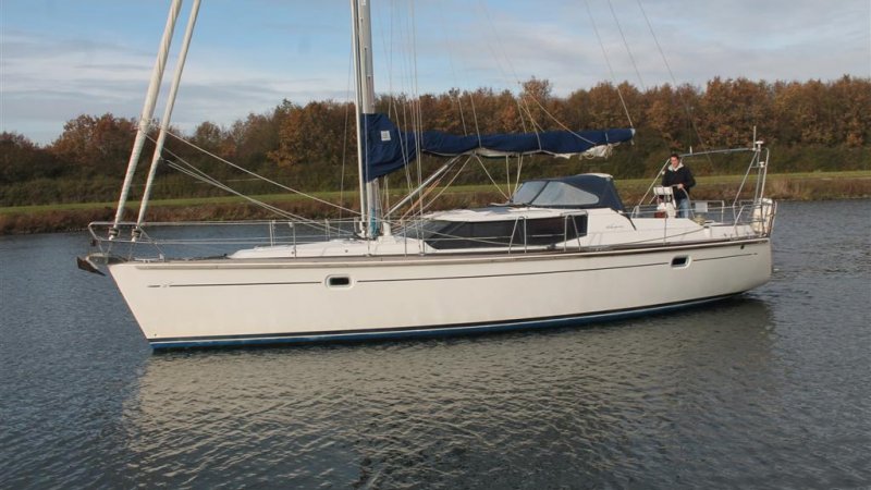 Wauquiez 40 Pilot Saloon, Sailing Yacht for sale by Jachtmakelaardij Kappers