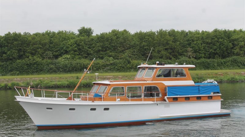 Super Van Craft 13.80, Motor Yacht for sale by Jachtmakelaardij Kappers