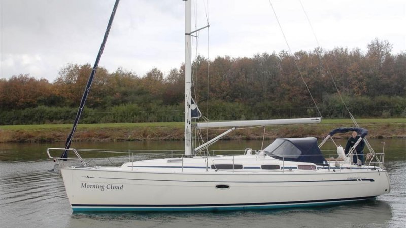 Bavaria 38-3 Cruiser. TRADE-IN CONSIDERED/INRUIL BESPREEKBAAR, Sailing Yacht for sale by Jachtmakelaardij Kappers