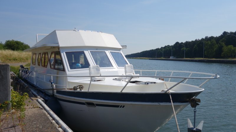 Linden 1800, Motoryacht for sale by Jachtmakelaardij Kappers