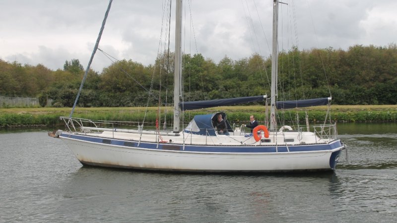 Morgan Out Island 41, Sailing Yacht for sale by Jachtmakelaardij Kappers