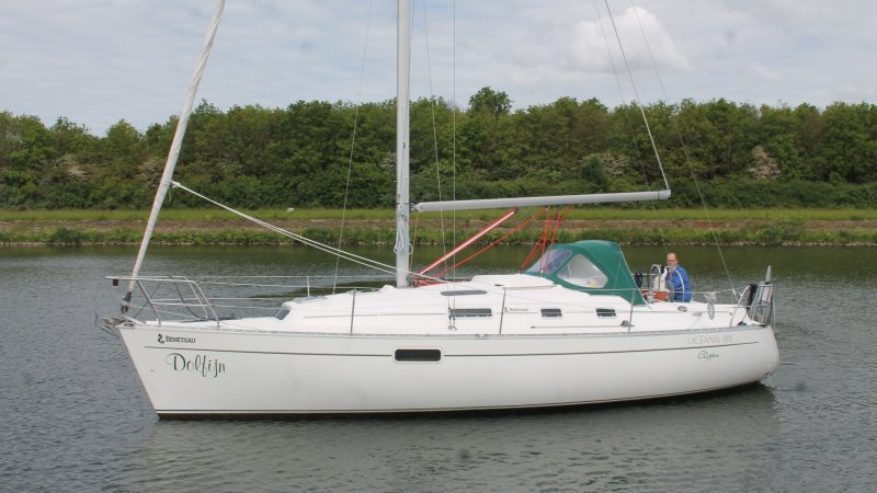 Beneteau Oceanis 321, Sailing Yacht for sale by Jachtmakelaardij Kappers