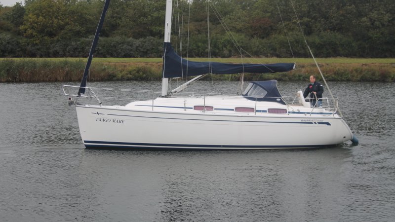 Bavaria 30 Cruiser (korte Kiel), Zeiljacht for sale by Jachtmakelaardij Kappers