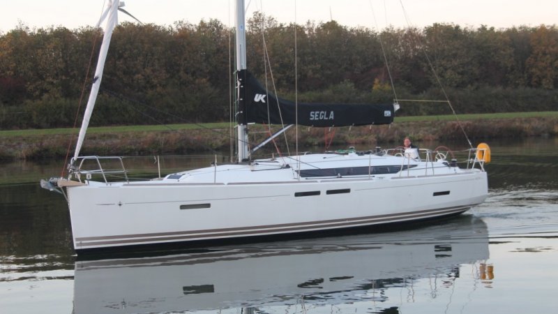 Jeanneau Sun Odyssey 409, Sailing Yacht for sale by Jachtmakelaardij Kappers