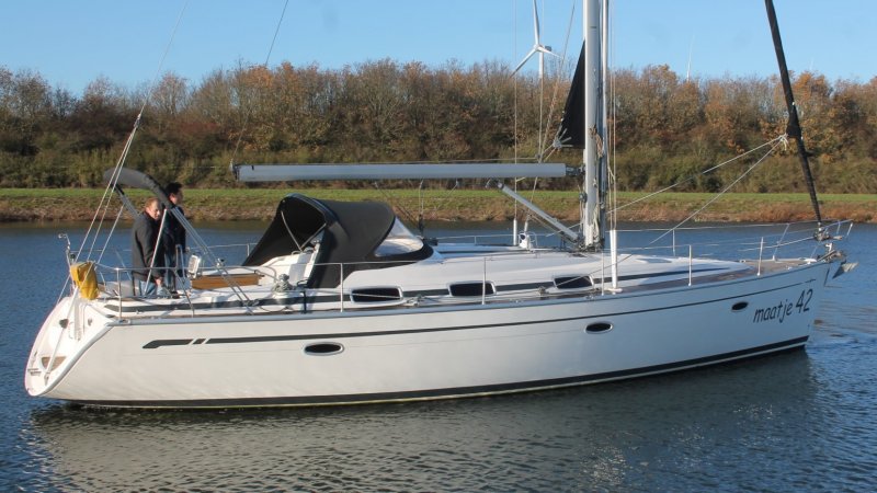 Bavaria 42-3 Cruiser, Sailing Yacht for sale by Jachtmakelaardij Kappers