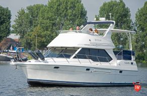 Bayliner 3587