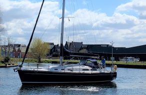 Hanse 371