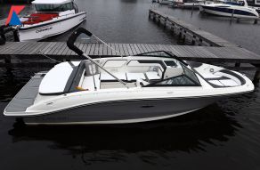 Sea Ray SPX 210