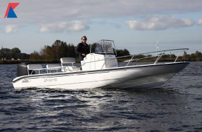 Boston Whaler 220 Dauntless