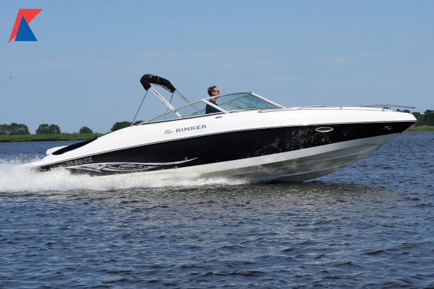 Rinker 262 Captiva Cuddy
