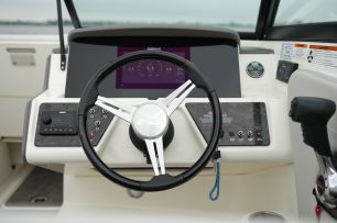 Sea Ray SPX 230
