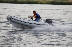 Nimarine MX 350 RIB console