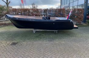 Lago Amore 590 Tender