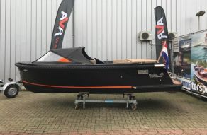 Maxima Boat 600