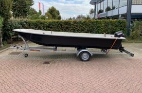 California Skiff 1965