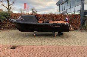 Lago Amore 590 Tender