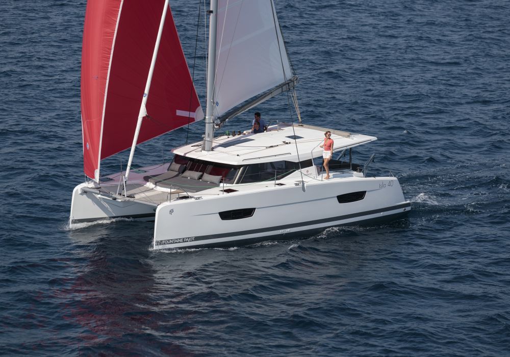 Fountaine Pajot Isla 40, Multihull zeilboot for sale by Newpoint Yachting