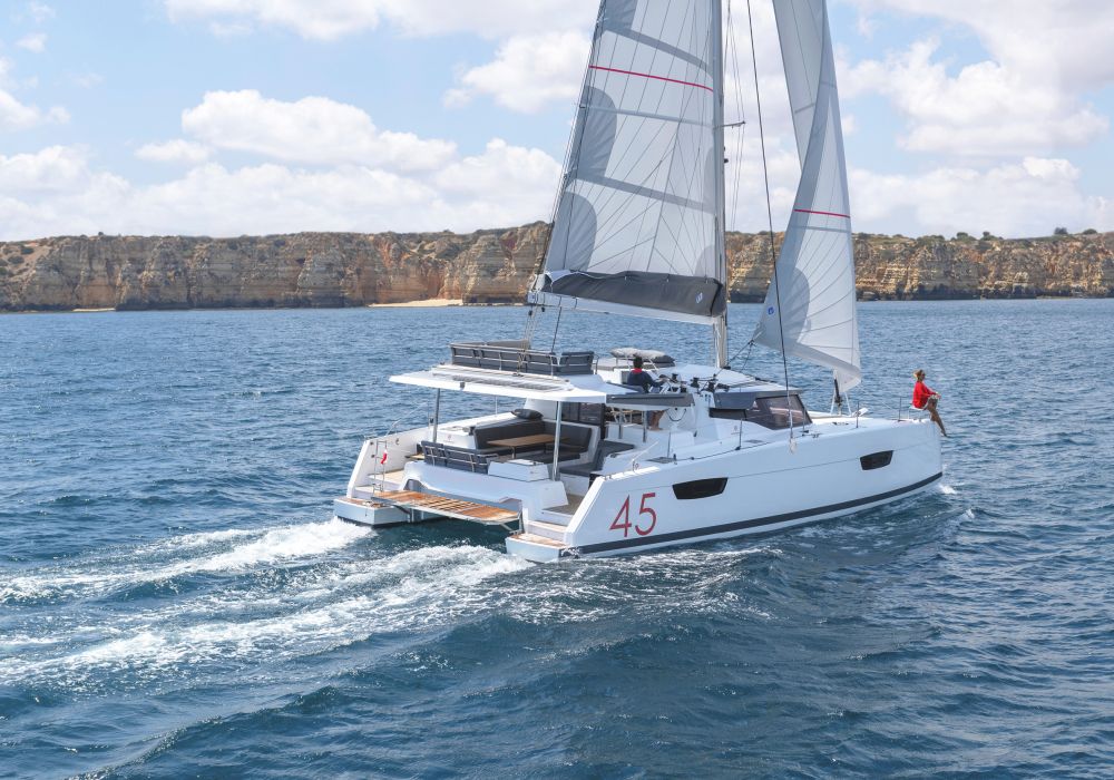 Fountaine Pajot Elba 45, Multihull zeilboot for sale by Newpoint Yachting