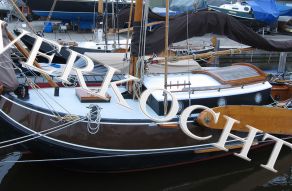 Platbodemjacht Vollenhovense Bol 8.10m.