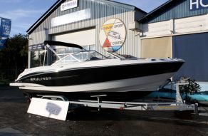 Bayliner 235 Bowrider