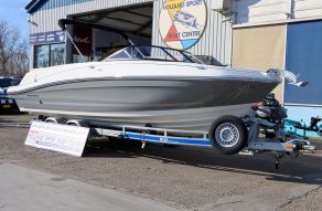 Bayliner VR6 Outboard (MY2020)