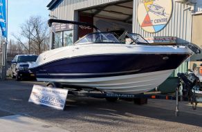 Bayliner VR5 Outboard