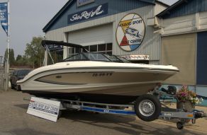 Sea Ray SPX 210