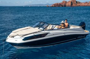 Bayliner VR 6 Cuddy Outboard