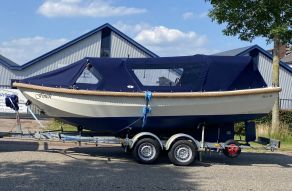 B & A Sloep 600 Inclusief Trailer.
