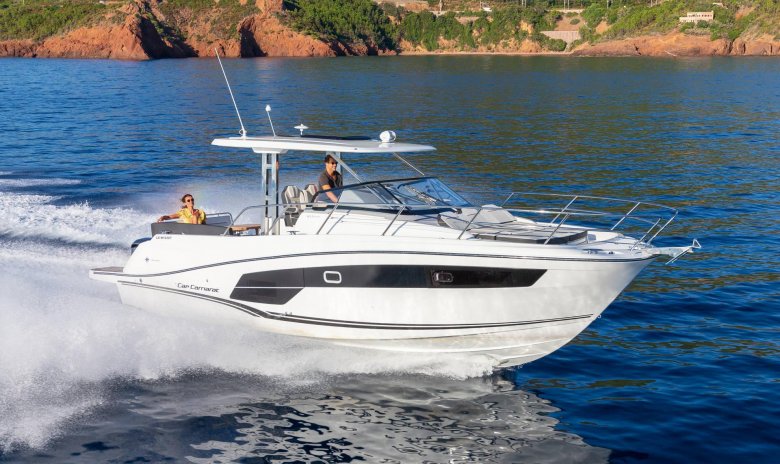 Jeanneau Cap Camarat 10.5 WA serie 2, Speedboat und Cruiser for sale by JONKERS YACHTS B.V.