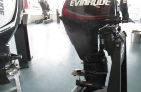 Evinrude E-tec 25pk