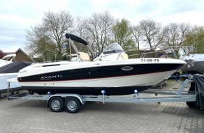 Bayliner Avanti 8