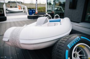 PIRELLI Speedboats S Line S31 Full Option (scooter)